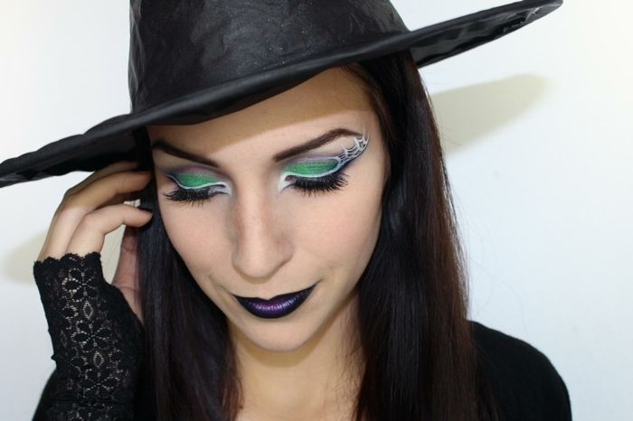 Consigue un maquillaje de bruja fácil y rápido – Transforma tu look en minutos!