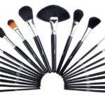 Descubre el maletín de maquillaje Bobbi Brown – ¡Tu Belleza en un solo lugar!
