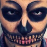 Descubre el mejor maquillaje para el carnaval: tips y trucos para hombres