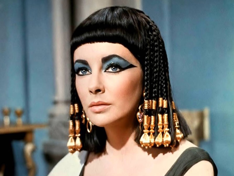 Descubre los secretos de Cleopatra: Maquillaje para lucir como una reina del antiguo Egipto.