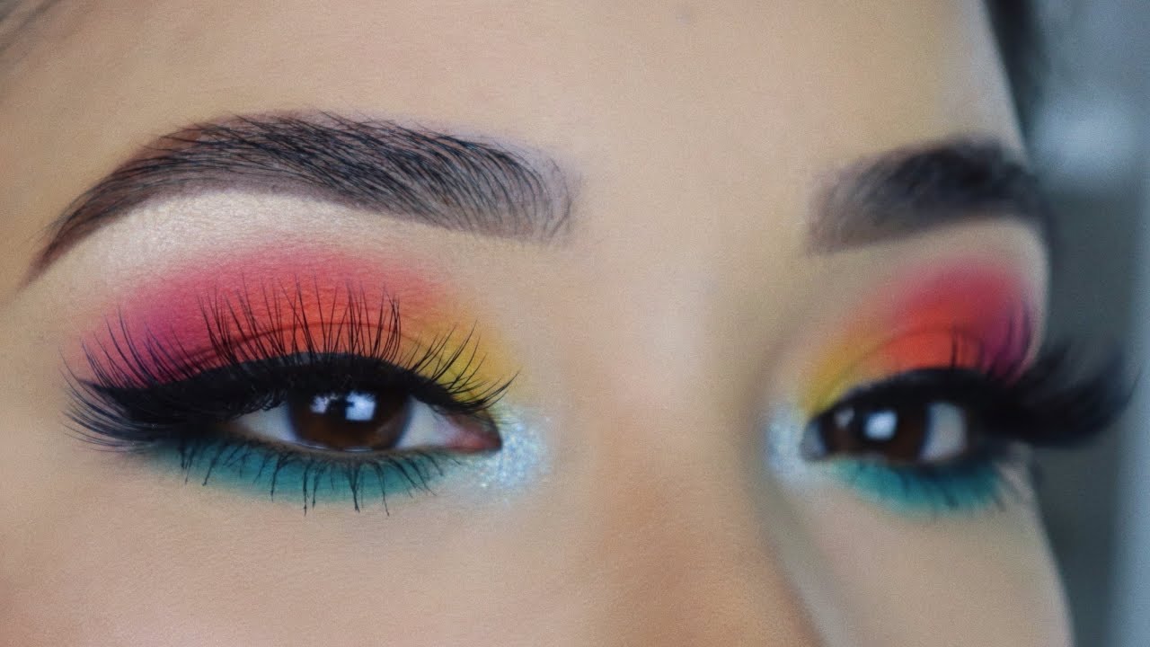 ¡Descubre los mejores trucos de maquillaje para lucir radiante con tu vestido rojo!