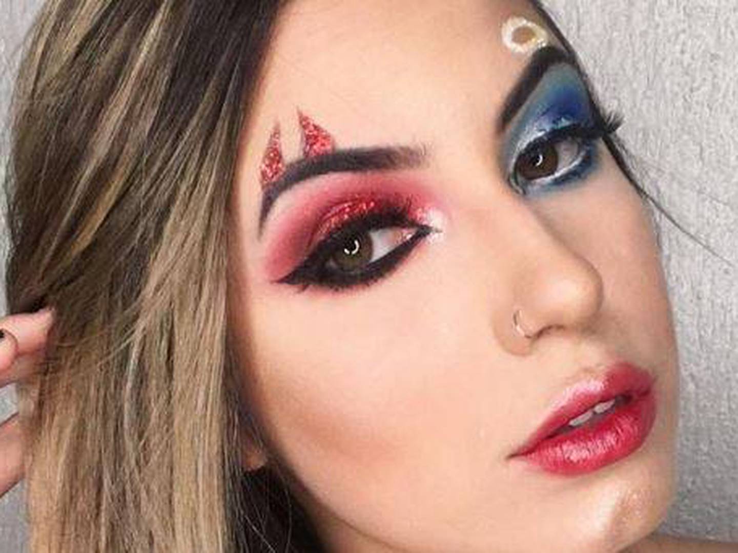 Transforma tu look con el maquillaje de diabla para Halloween.