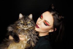 Transforma tu look con el maquillaje de gato mujer: ¡Potencia tu Belleza!