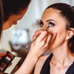Descubre los mejores tips de maquillaje para invitadas de boda y luce espectacular en ese día especial