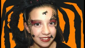 Transforma a tu hija en la Niña Araña con nuestro maquillaje – Disfrázala de su heroína favorita y sorpréndela con nuestro maquillaje de calidad. ¡Haz clic aquí!