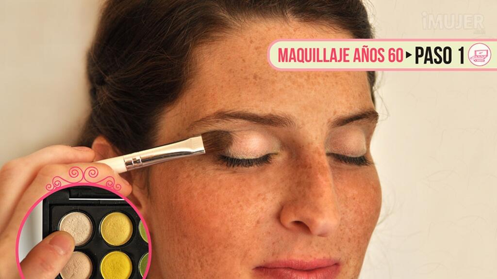 Descubre el encanto retro con el maquillaje de los 60 para mujeres. Obtén un look vintage y glamoroso con nuestros consejos y productos especializados. ¡Luce radiante y a la moda!