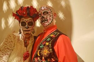 Descubre los mejores looks de maquillaje de mujer para Halloween y sorprende a todos con tu creatividad y estilo único