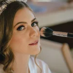Descubre el maquillaje de novia de noche perfecto en solo unos pasos
