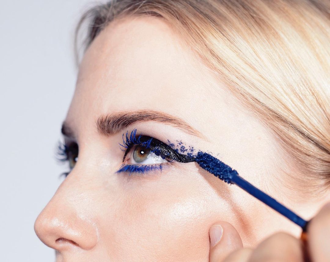 Descubre los secretos del maquillaje de ojos con Rimmel – CodyCross