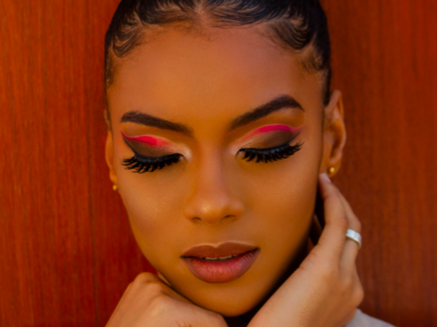 Consigue unos ojos hermosos con nuestro maquillaje exclusivo