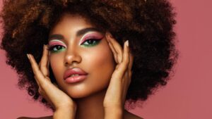 Descubre los secretos del maquillaje de ojos mostaza: ¡resalta tu mirada de forma única y elegante!