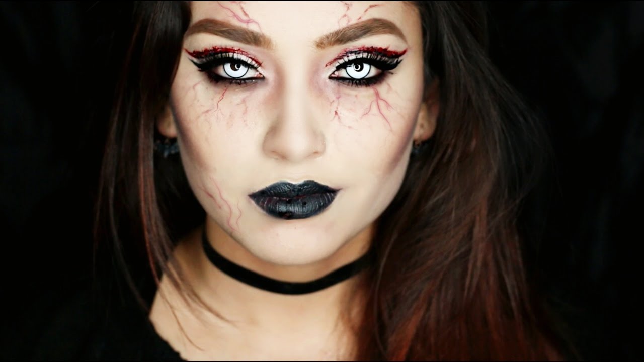 Descubre el maquillaje vampiro perfecto y luce aterradora