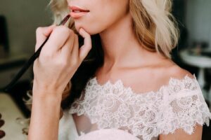 Descubre el impacto del maquillaje de novia dramático y deslumbra en tu gran día