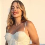 Obtén un maquillaje perfecto con nuestro sellador – ¡Dura todo el día!