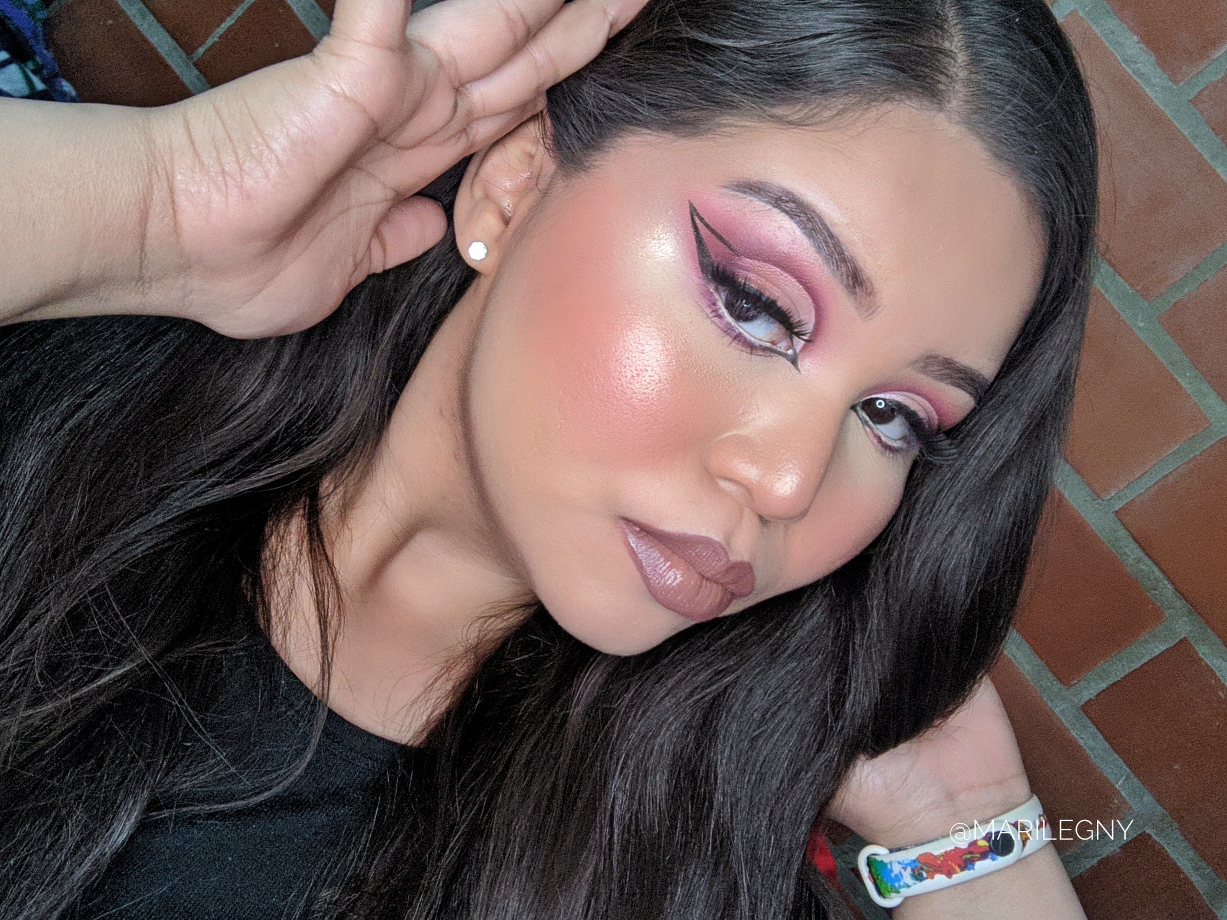 Descubre los mejores tonos tierra para tu maquillaje y luce radiante.