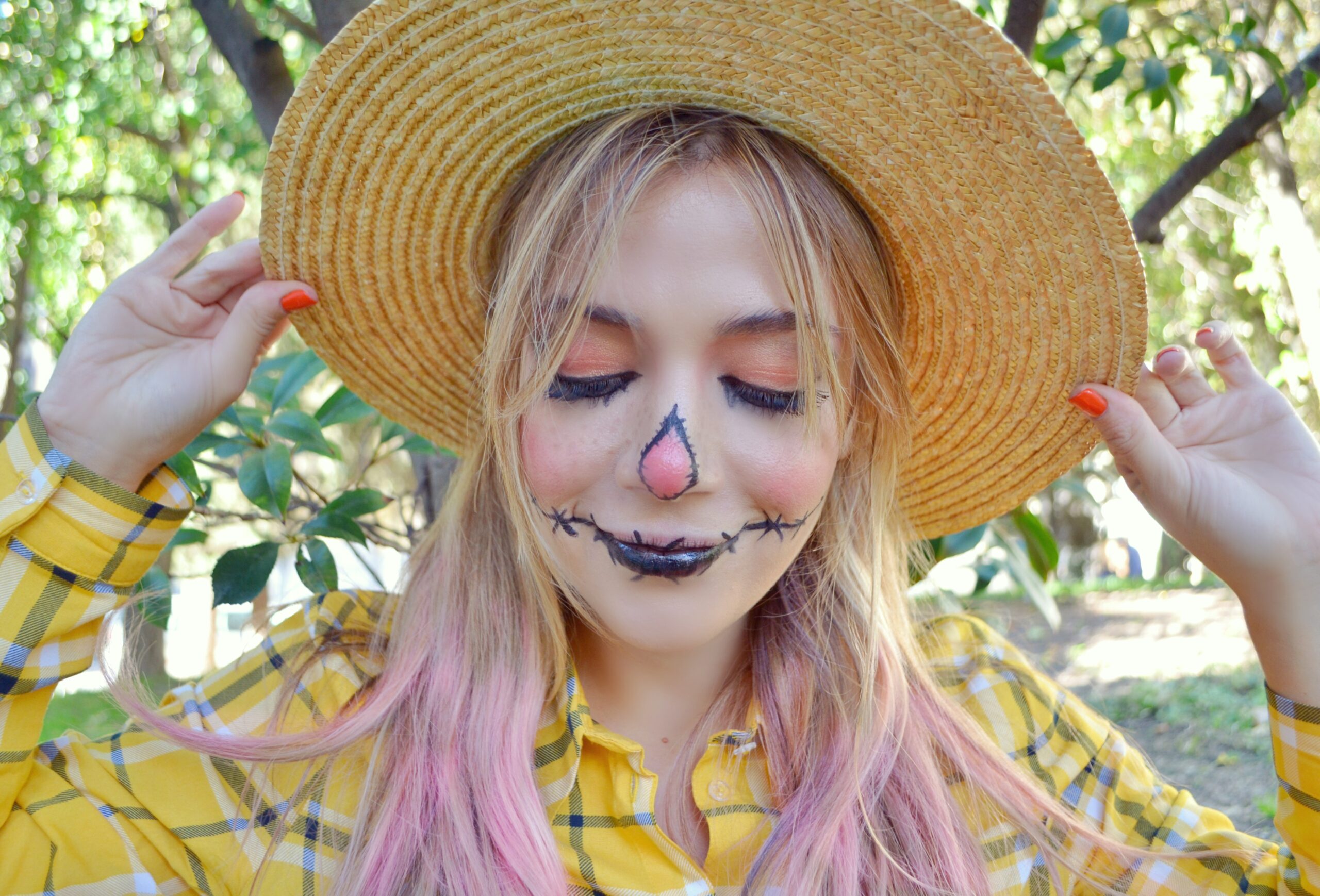 Descubre el encanto del maquillaje espantapájaros: tips y trucos imprescindibles para tu look
