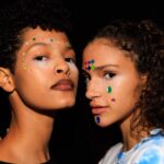 Logra un look festivalero fácil con nuestro maquillaje sencillo.