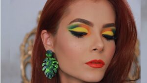 Descubre el encanto del maquillaje hawaiano y luce un look tropical irresistiblemente radiante.
