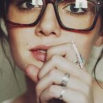 Luce un estilo hipster con nuestro maquillaje de ojos: descubre cómo.