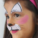 Descubre el mejor maquillaje para cara de gato infantil y diviértete al máximo