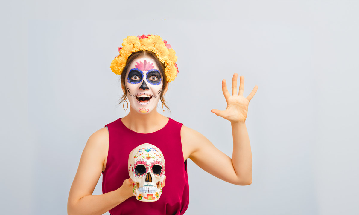 Transforma a tu pequeña en una diabla con nuestro maquillaje infantil – ¡Divertido y seguro para Halloween!