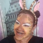Encuentra el mejor maquillaje jirafa para niñas y diviértete pintando.