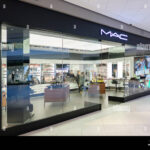 Reserva tu cita para maquillaje MAC en Canadá y luce radiante