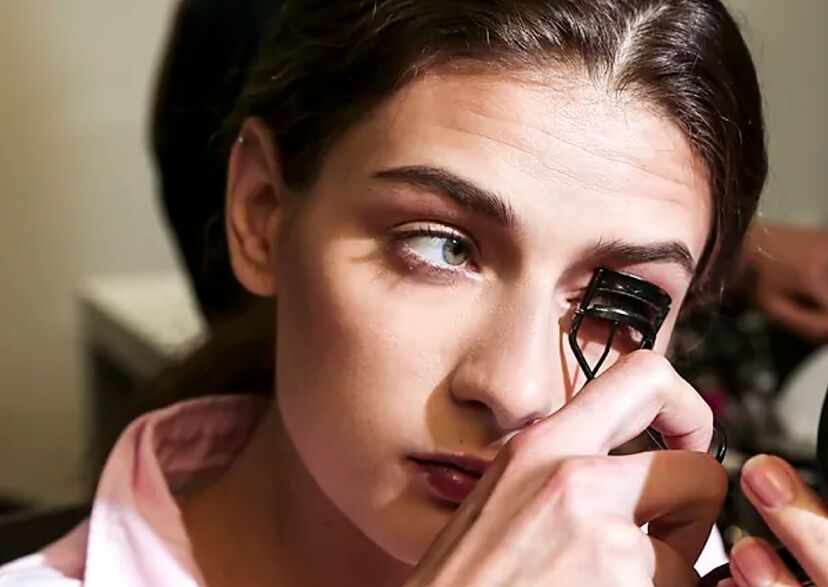 Descubre el arte del maquillaje mimo y deslumbra con tu estilo único.