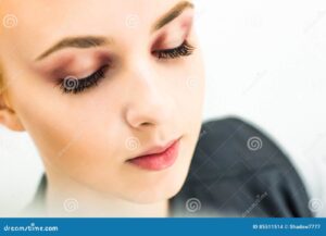 Descubre las mejores recetas de maquillaje natural para lucir radiante – ¡Entra ahora!