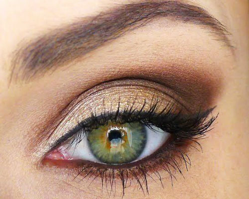 Descubre el encanto del maquillaje natural con tonos marrones – ¡Resalta tu Belleza de manera sutil y elegante!