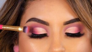 Descubre el secreto del maquillaje natural en minutos: fácil y efectivo