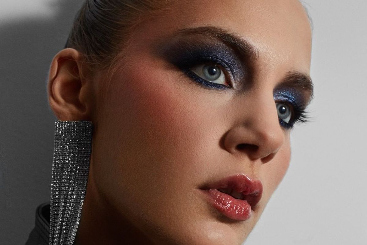 Descubre el maquillaje navideño fantástico y original para deslumbrar en estas fiestas
