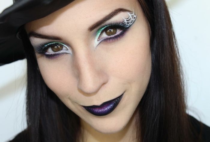Logra un look de bruja encantadora con nuestro maquillaje aesthetic