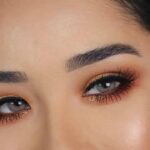Descubre el maquillaje perfecto para niñas morenas y resalta su Belleza natural.