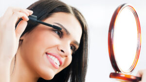 Descubre los beneficios del maquillaje Rimmel para realzar tu Belleza.