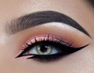 Descubre los secretos del maquillaje simple y natural en nuestro sitio