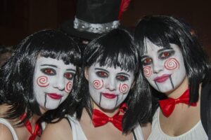 Descubre el maquillaje perfecto para chicas fans de Saw