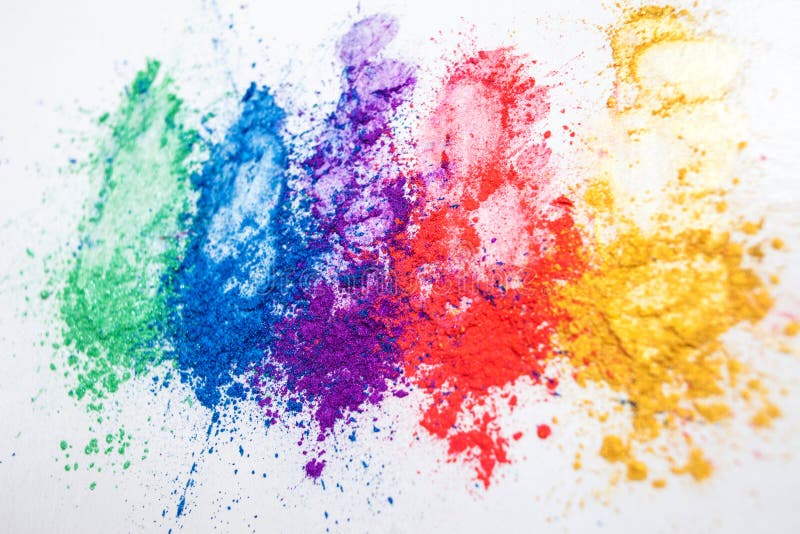 Descubre el arte del maquillaje tricolor: técnicas y creatividad