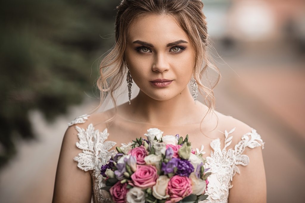 Descubre los mejores servicios de maquillaje y peinado de novia en CDMX
