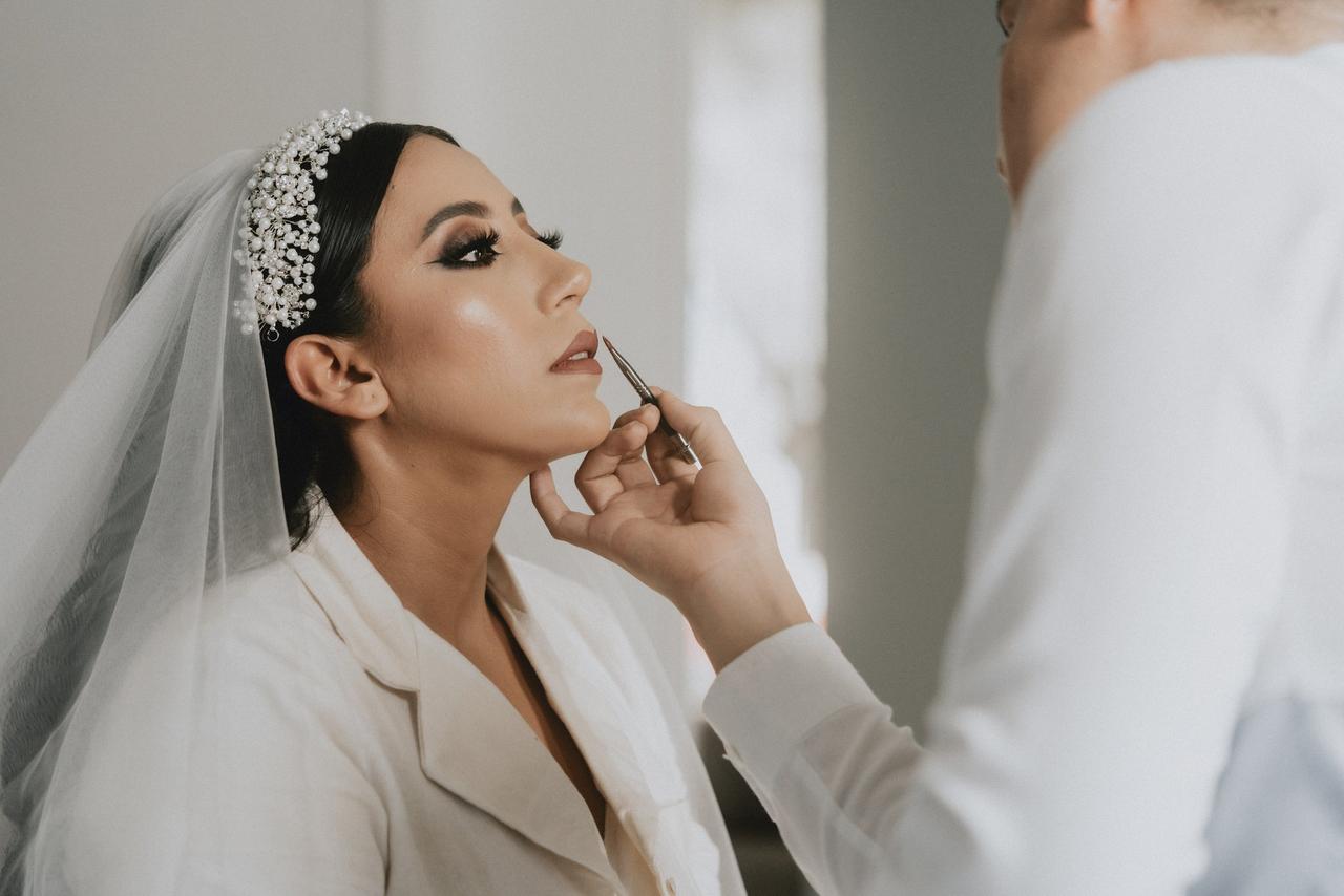 Descubre los mejores maquillajes para invitadas de boda y deslumbra con tu Belleza en ese día especial.