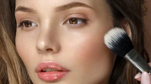 Descubre los mejores looks de maquillaje para graduación y deslumbra en tu gran noche.