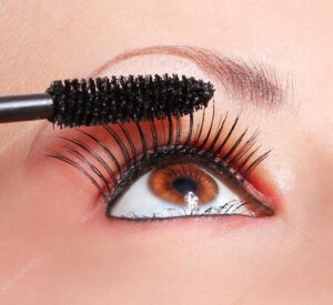 Máscara de pestañas con cuidado para tu piel: ¡Mira tus ojos brillar!