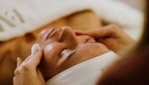 Mi rutina de cuidado facial: secretos para una piel radiante
