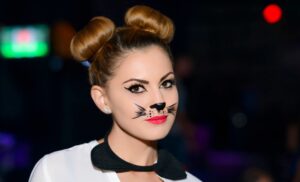 Descubre el encanto del maquillaje Minnie Mouse para niñas