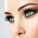 Logra una mirada natural con nuestro maquillaje de ojos – Descubre los secretos del look natural con nuestros productos especializados.