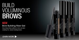 Descubre el encanto del maquillaje de ojos violeta. Potencia tu mirada con estilo y sofisticación. Aprende las mejores técnicas para resaltar tus ojos. Ingresa y deslumbra con tu look violeta.