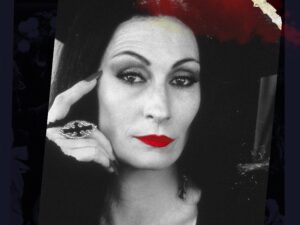 Descubre el maquillaje perfecto para ser como Morticia Addams. Haz click aquí para obtener el look seductor y misterioso que siempre has deseado. Ideal para los fanáticos de la familia Addams.