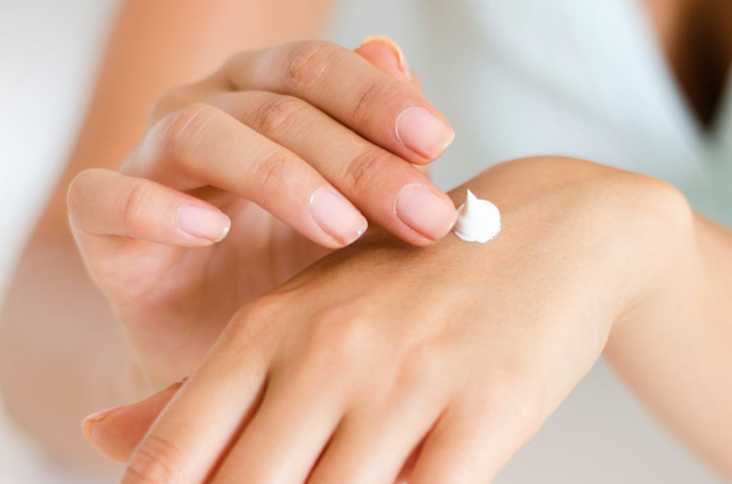 No dañes tu piel: encuentra productos de cuidado con alcohol adecuados