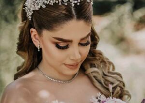 Encuentra los mejores precios en peinado y maquillaje de novia
