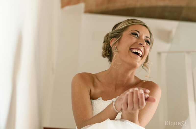 Resalta tu Belleza con nuestro paquete de novia: maquillaje y peinado en Lima